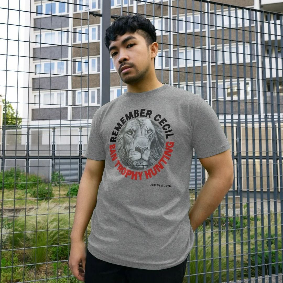 Cecil The T-Shirt Lion