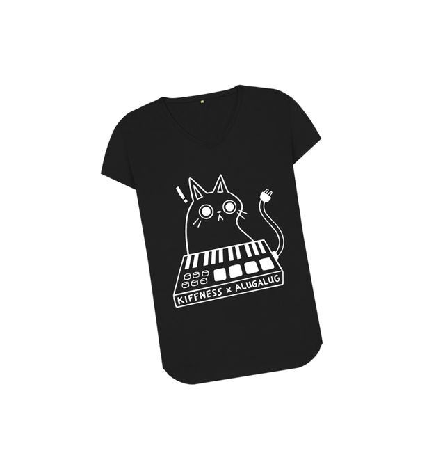 Alugalug White Women' V-Neck Top