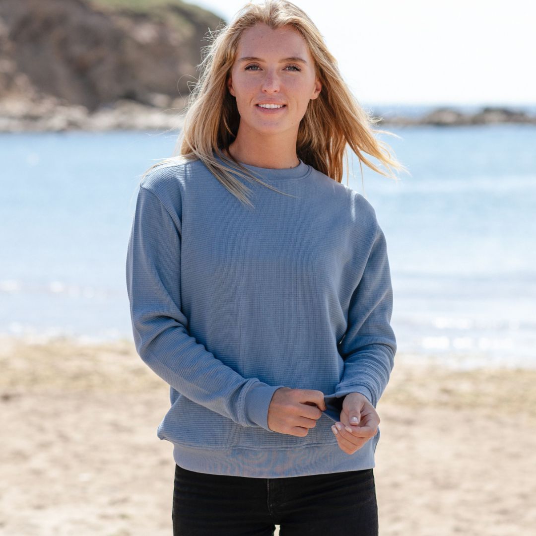 Carolyn Taylor Women's Teal Blue Long Sleeve V Neck Knit Sweater Size  Medium