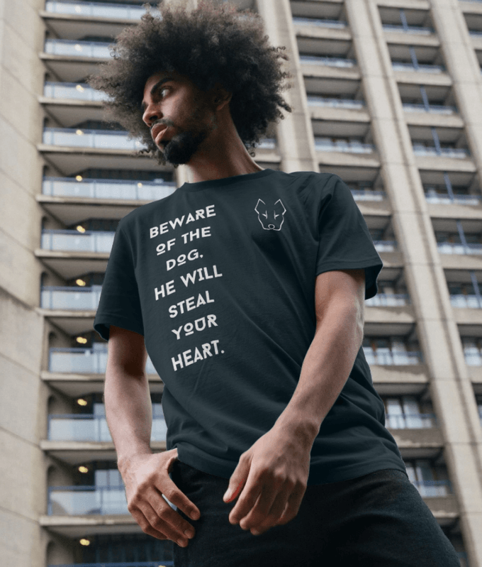 5 Practical Reasons Why the Classic T-Shirt is Your Ultimate 