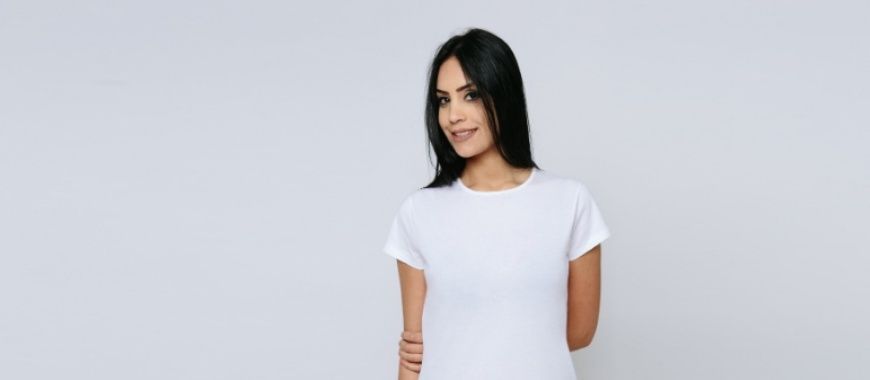 plain t shirts and hoodies