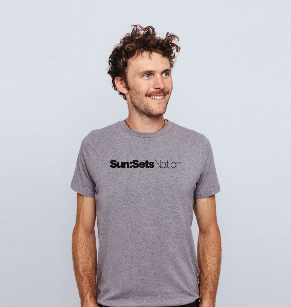 SUNSET LOGO T-SHIRTS グレー size2 Sunset Logo T-shirt | Sunset Graphic Tee | Chicane