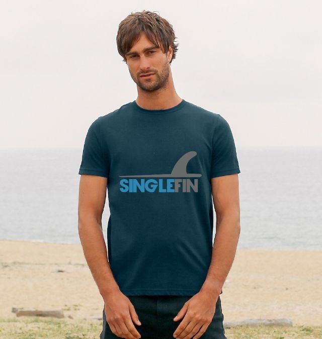 Single fin store t shirt