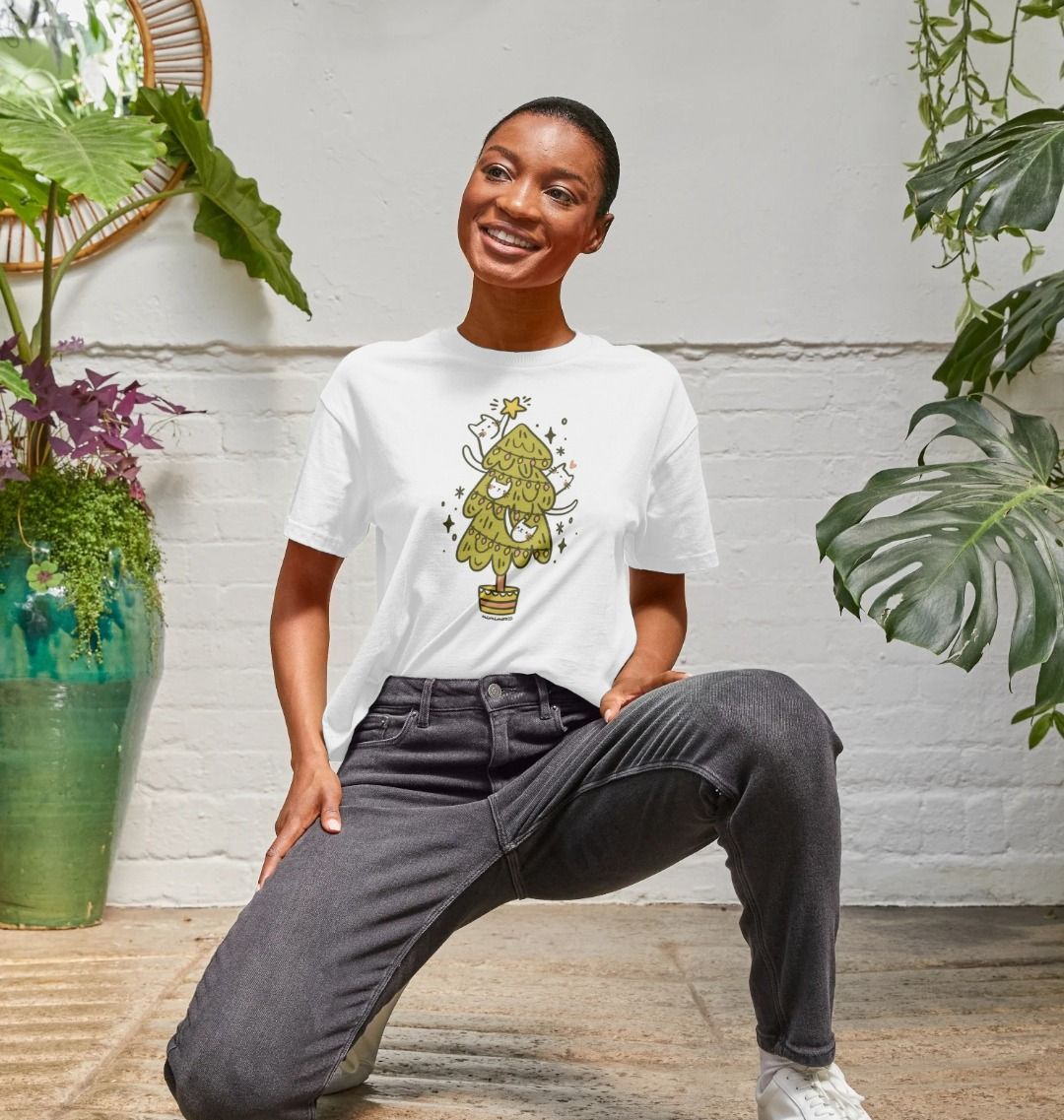 Meowy Christmas - Boxy Tee