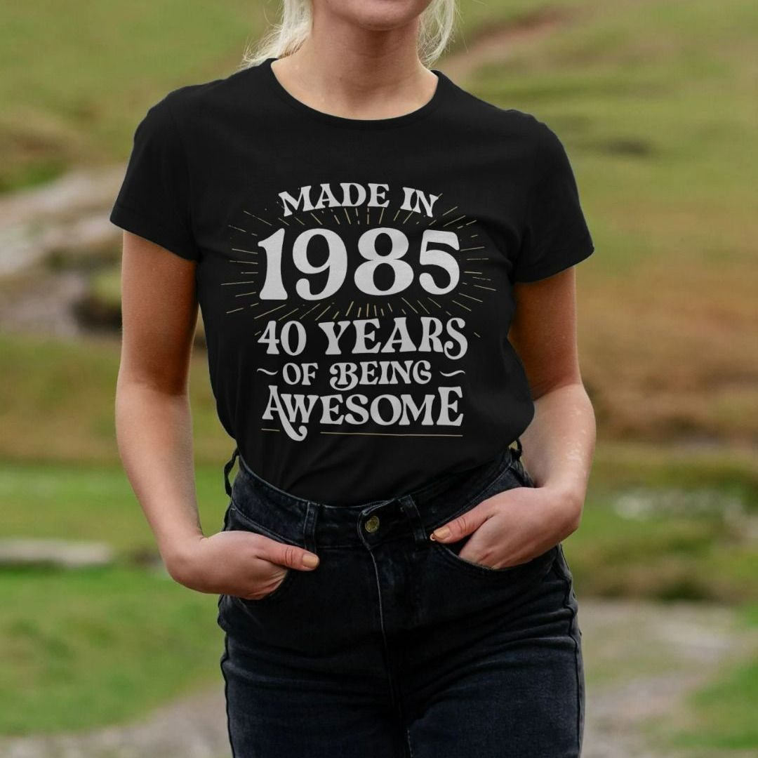 Awesome Since 1980 40th Birthday Gifts 40 Years Old T-Shirt