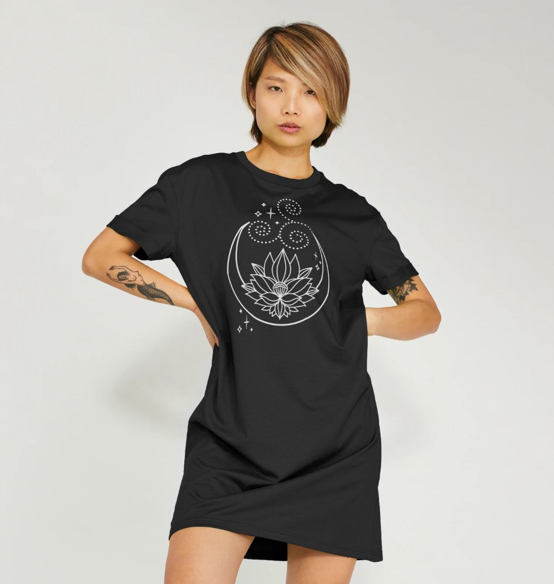 moon t shirt dress