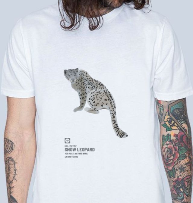 pistol gave En trofast Men Snow Leopard Tail T-shirt