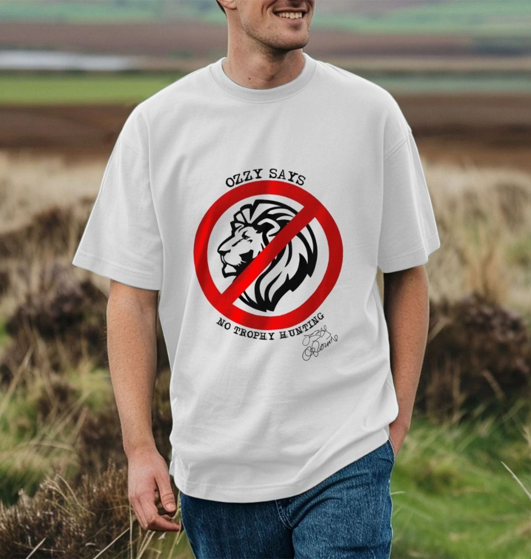 Lion - I Am Not A Trophy T-shirt