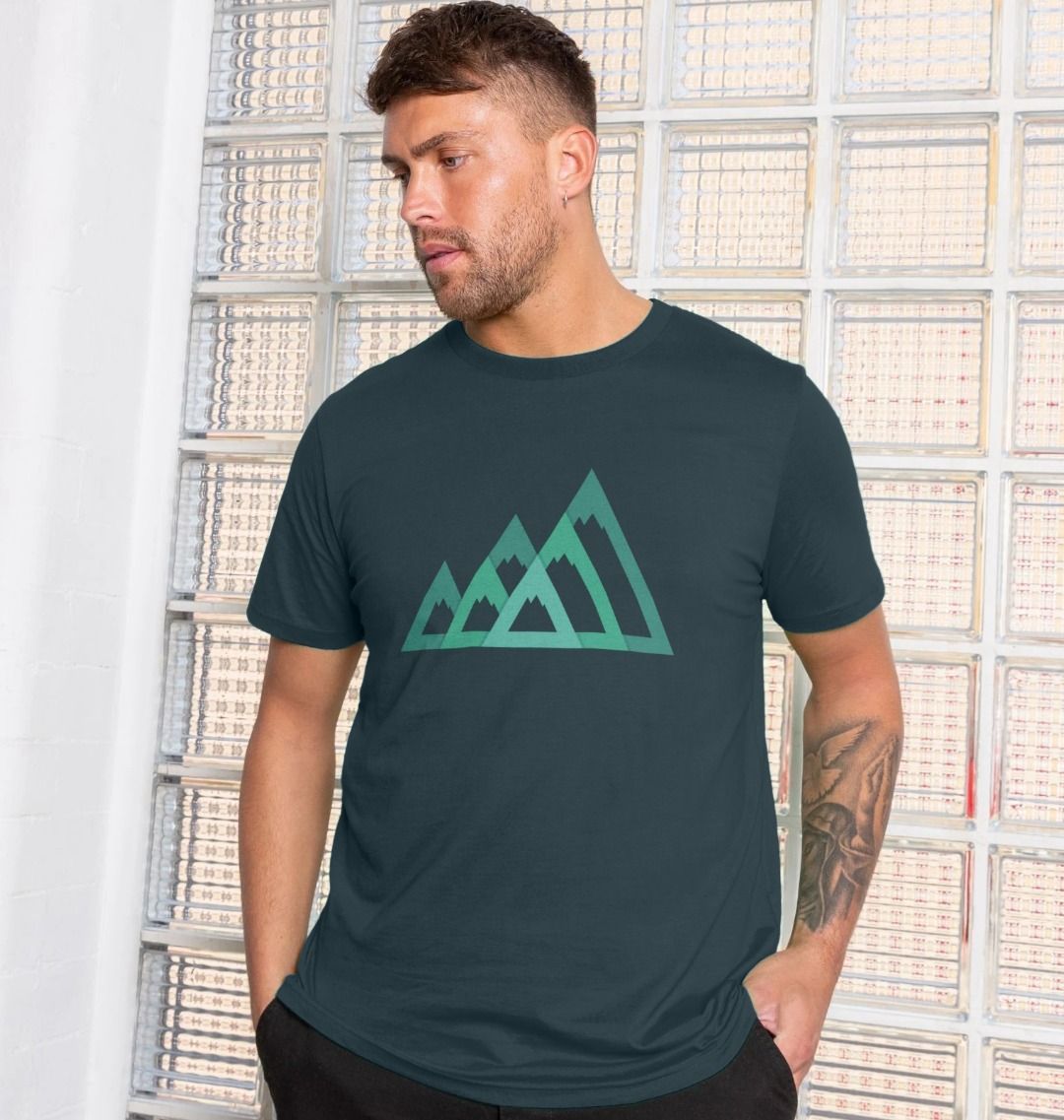 T shirt deals with mountains