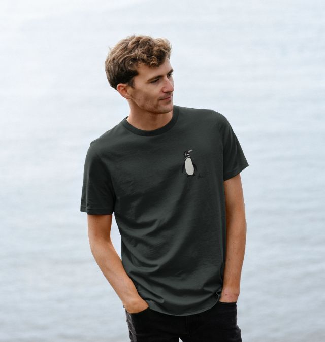 Galapagos Penguin Men's T-shirt 