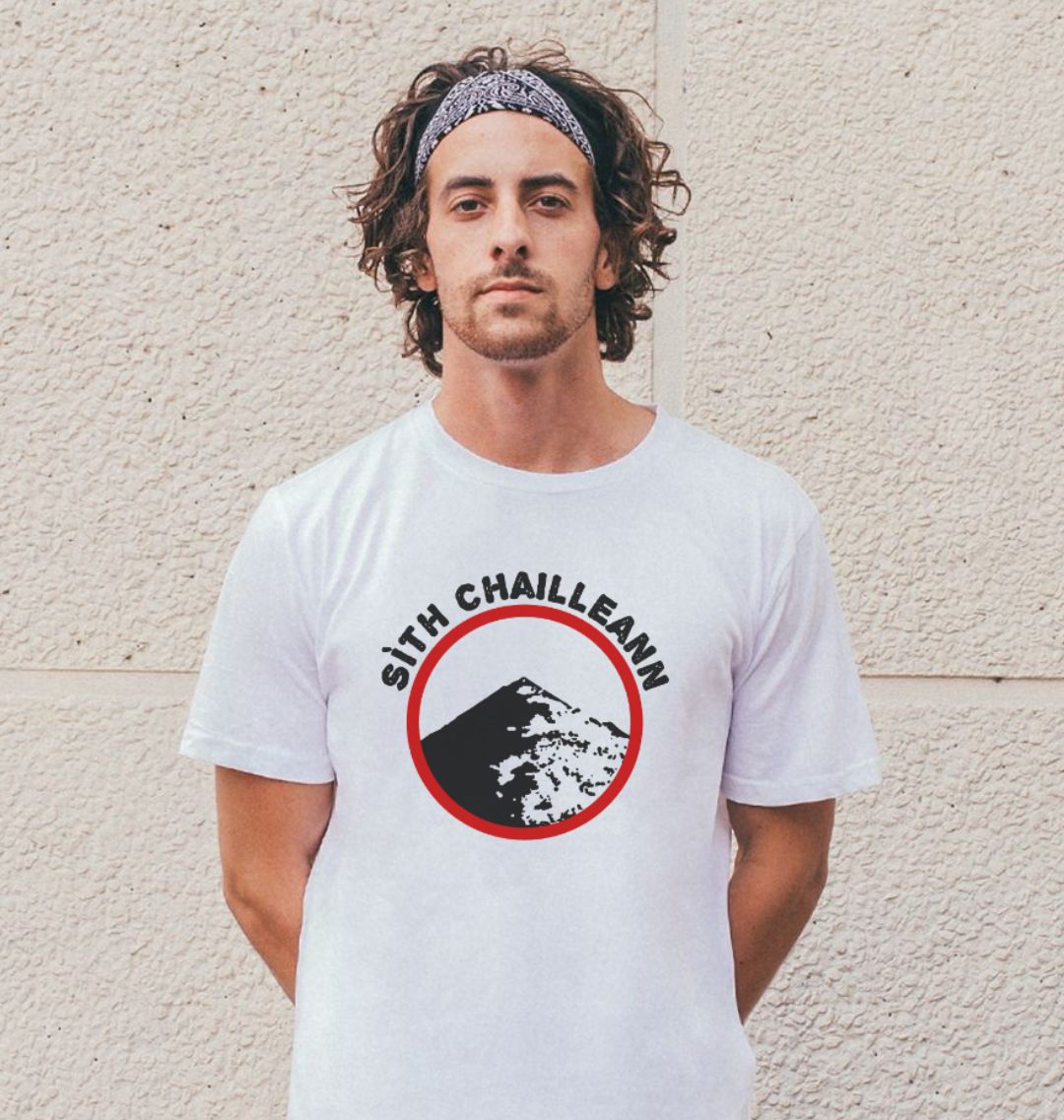 Sìth Chailleann. Schiehallion Gaelic t-shirt.