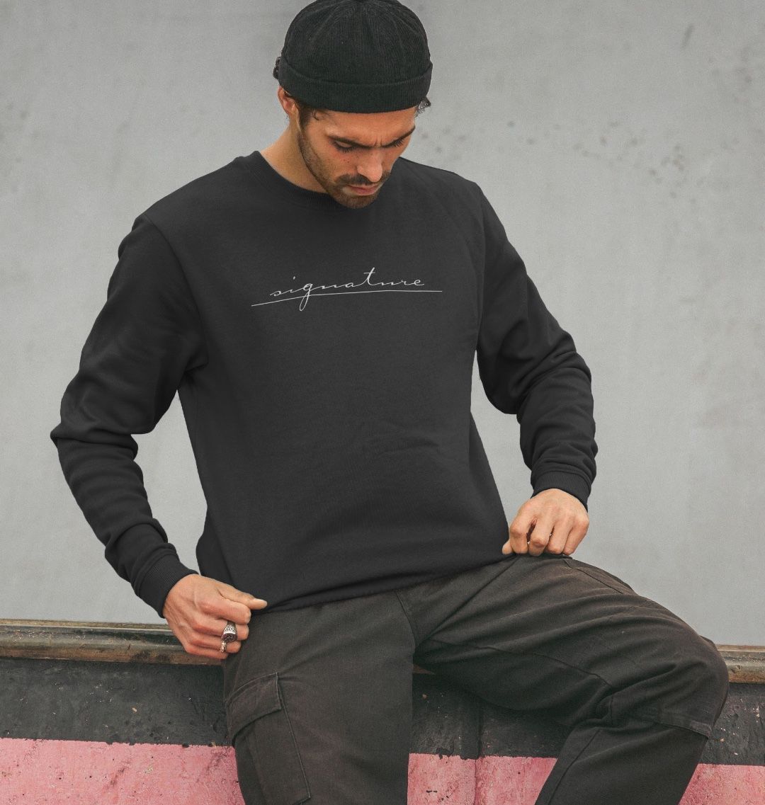 Signature crew neck on sale sweatshirt