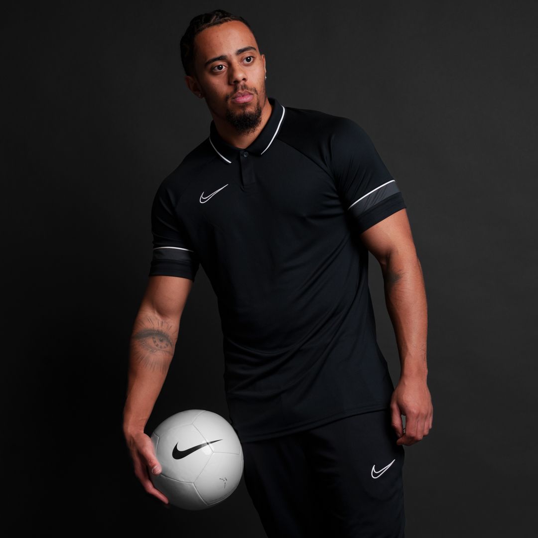 nike t shirt black friday